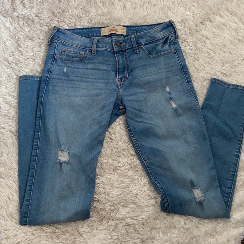 HOLLISTER women’s light denim skinny jeans